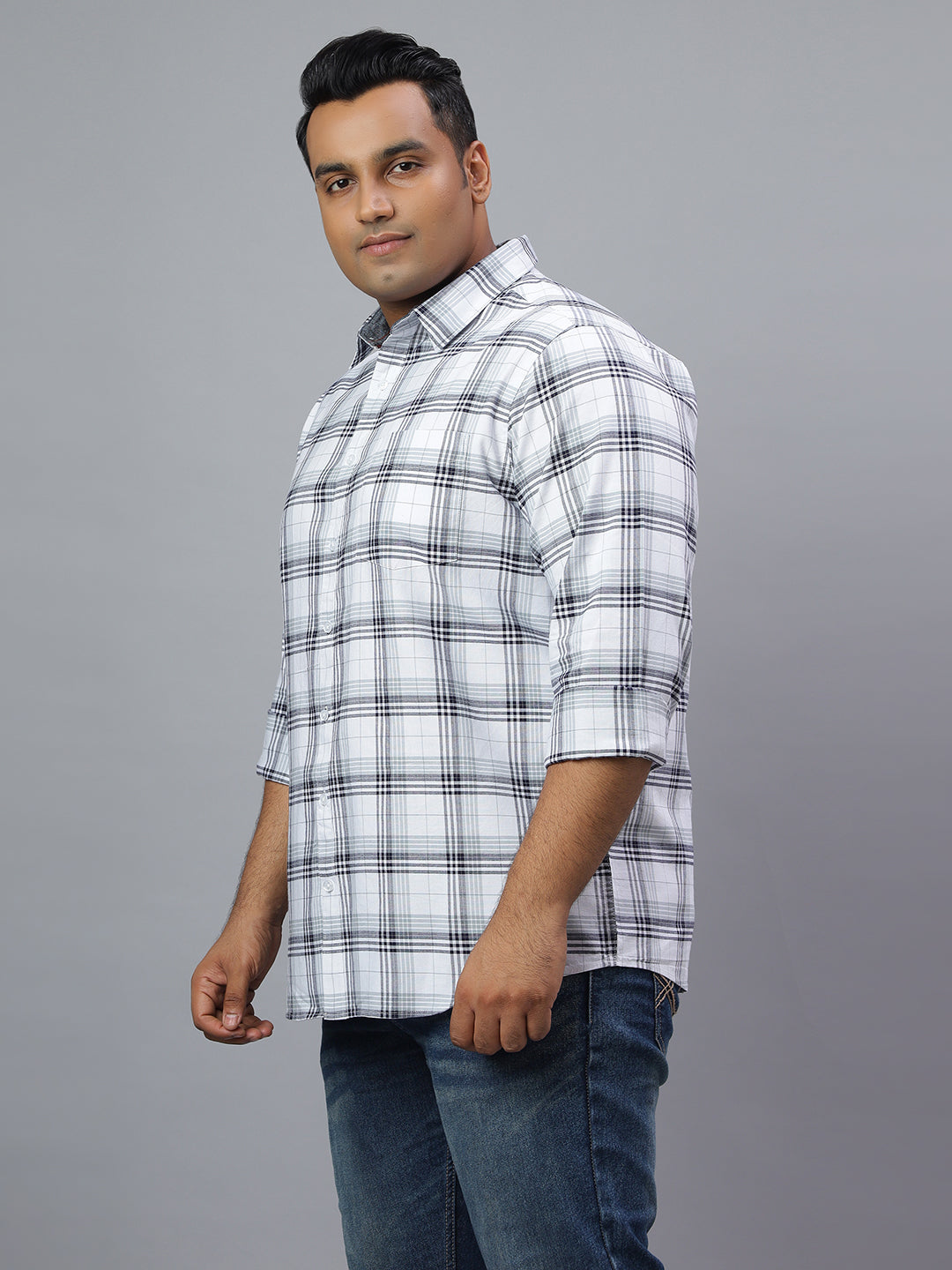 Men White and Blue Checkered Long Sleeve Cotton Plus Size Casual Shirt