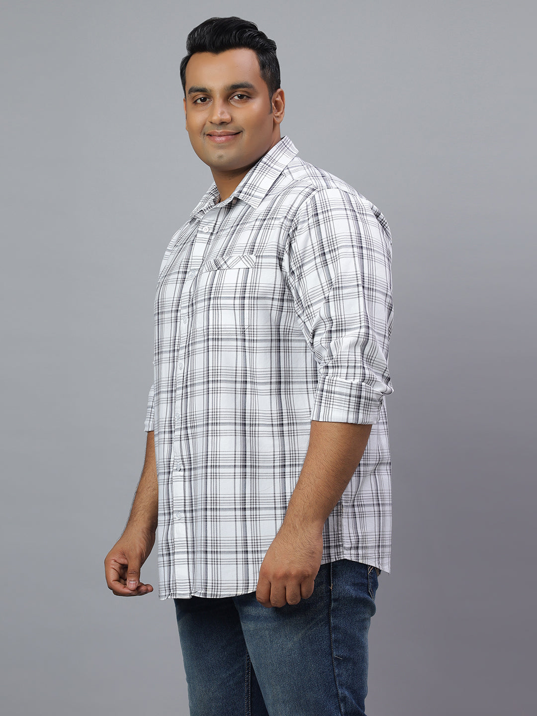 Men White and Blue Checkered Long Sleeve Cotton Plus Size Casual Shirt