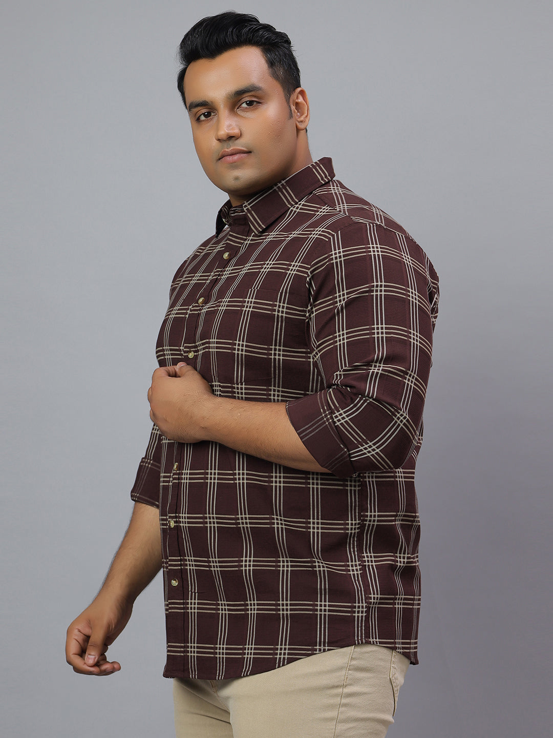 Men Wine and White Checkered Long Sleeve Cotton Lycra Plus Size Casual Shirt