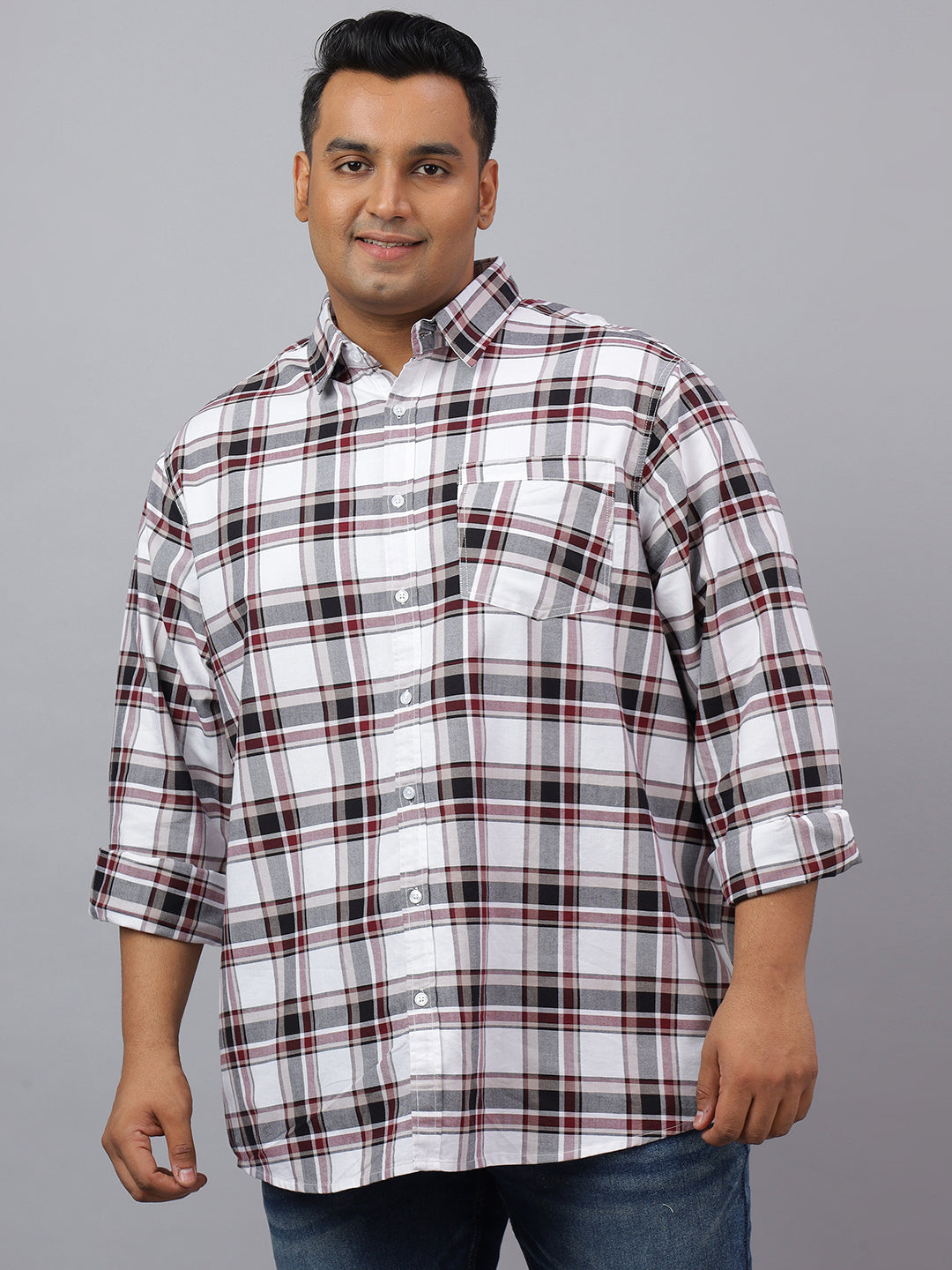 Men White,Black and Maroon Cotton Checks 1 Pocket Slim Fit Casual Shirt