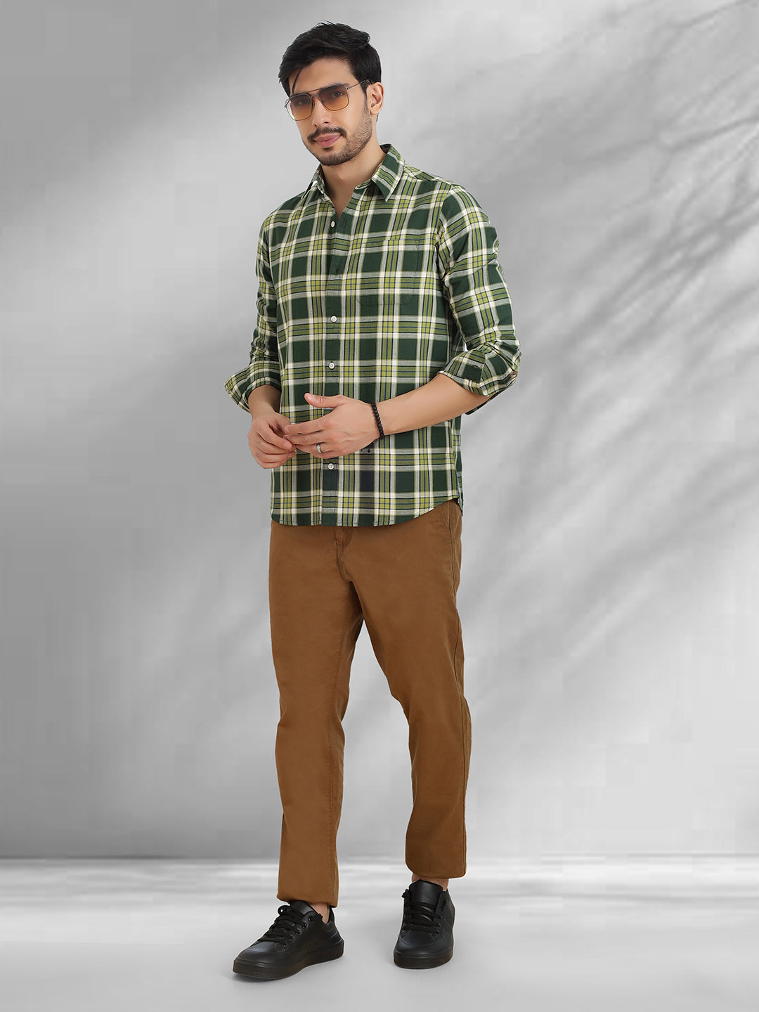 Men Green and White Cotton Checkered Classic Fit Smart Casual Shirt