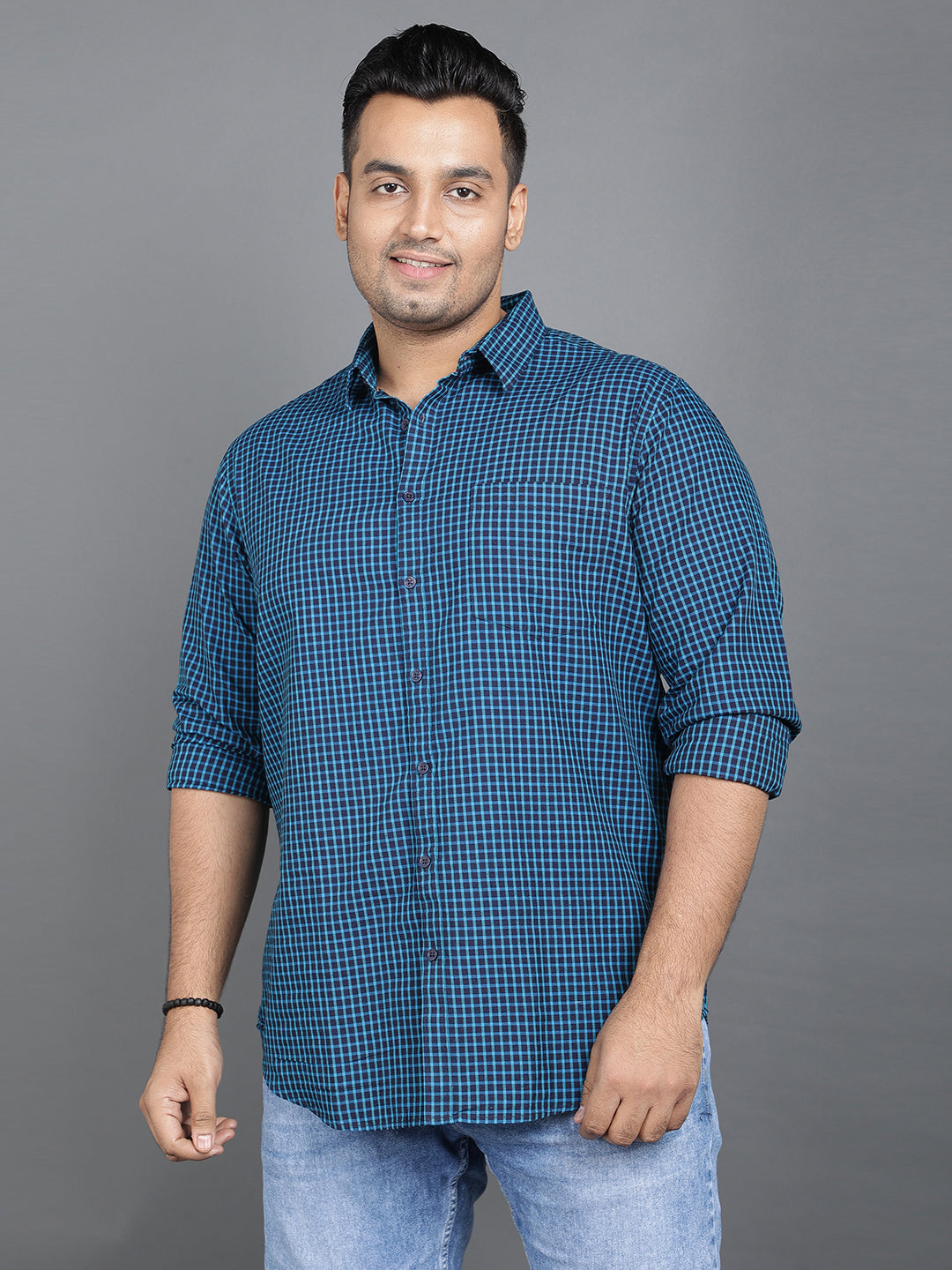 Men Blue Pure Cotton Checkered Smart Casual Shirt.. Style Code- NC-2k26
