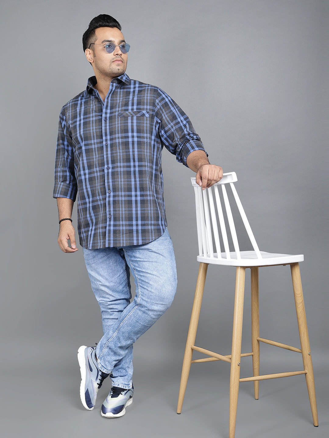 Men Grey and Blue Cotton Casual Shirt.. Style Code- NC-2k36