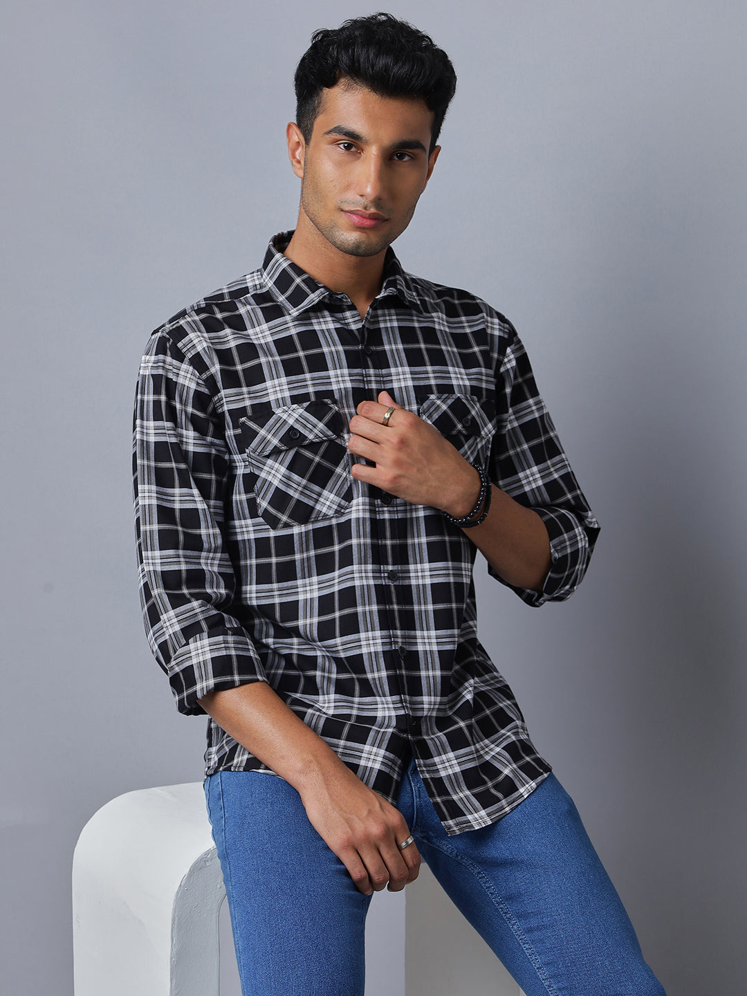 Men 2 Pocket Flap Black and White Checkered Pure Cotton Slim Fit Casual Shirt