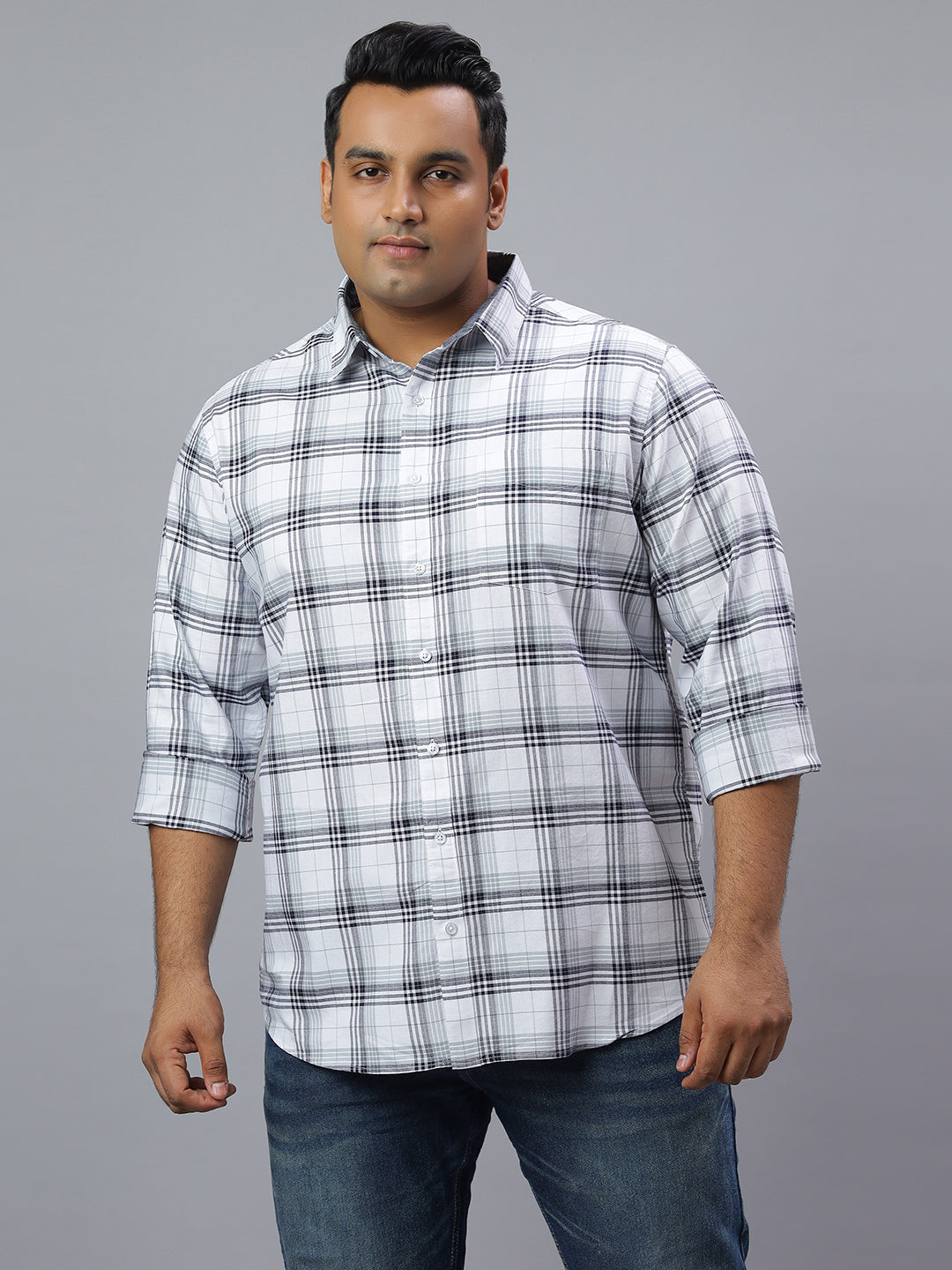 Men White and Blue  Checkered Long Sleeve Cotton Plus Size Casual Shirt