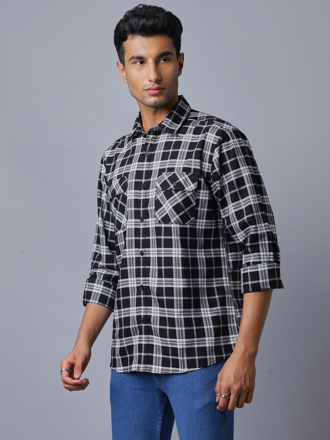 Men 2 Pocket Flap Black and White Checkered Pure Cotton Slim Fit Casual Shirt