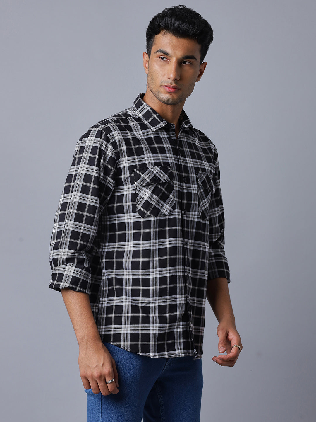 Men 2 Pocket Flap Black and White Checkered Pure Cotton Slim Fit Casual Shirt
