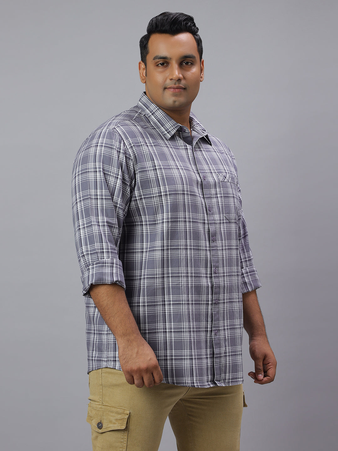 Men Grey and White Checkered Long Sleeve Cotton Plus Size Casual Shirt