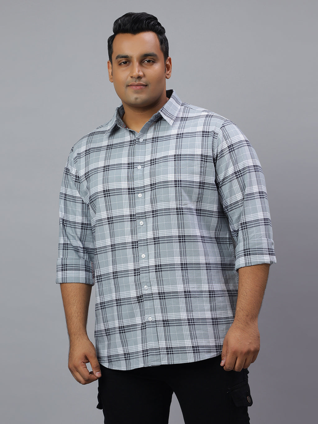 Men Grey and White Checkered Long Sleeve Cotton Plus Size Casual Shirt