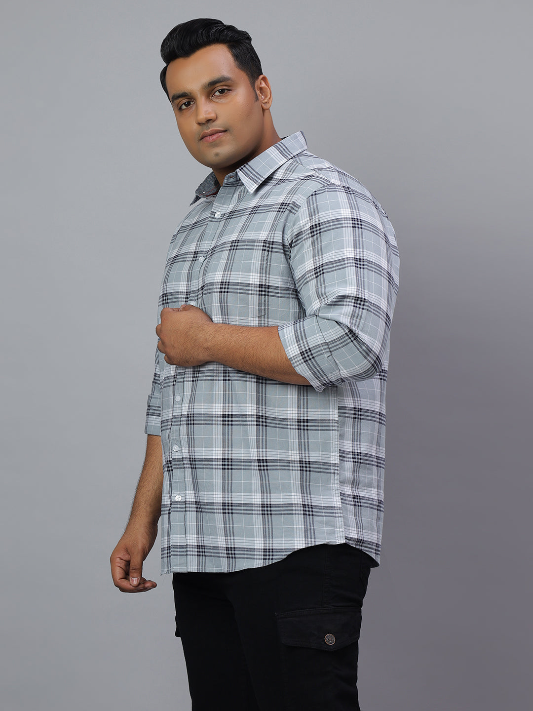 Men Grey and White Checkered Long Sleeve Cotton Plus Size Casual Shirt