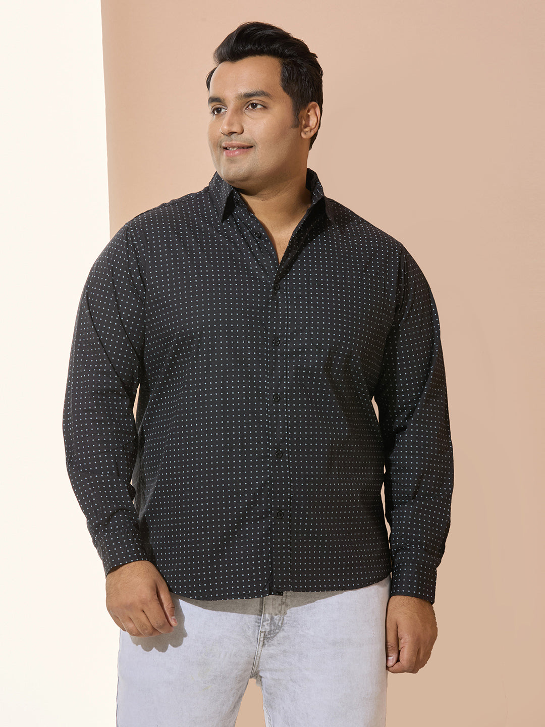 Men Cotton Printed 1 Pocket Regular Fit Smart Casual Shirt  - Black