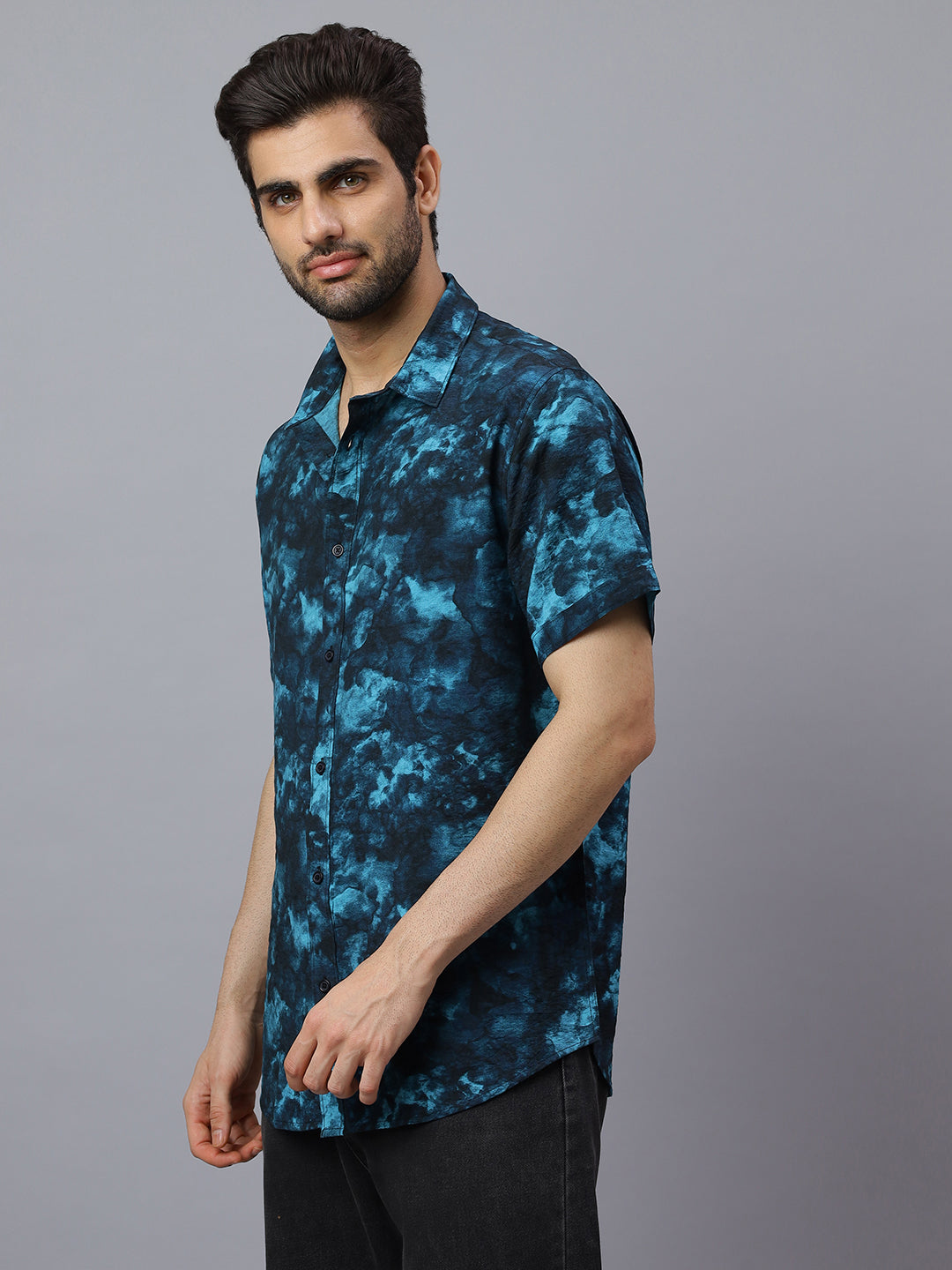 Men Blue Printed Cotton Polymide Half Sleeve Slim Fit Beach Wear Shirt