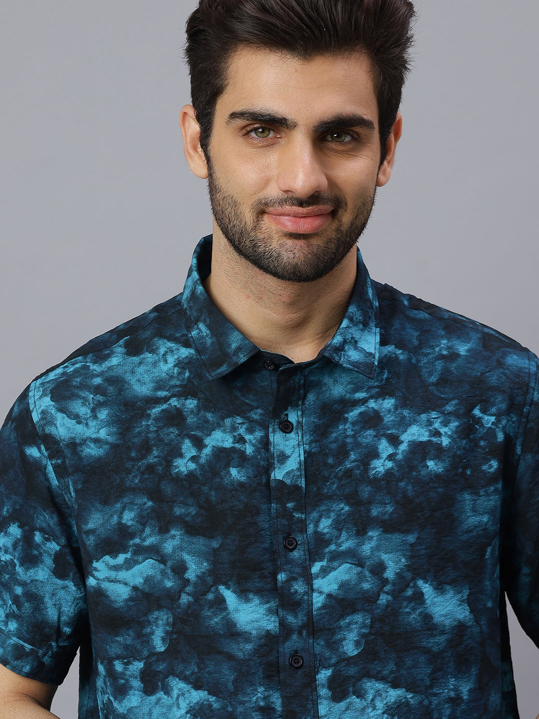 Men Blue Printed Cotton Polymide Half Sleeve Slim Fit Beach Wear Shirt