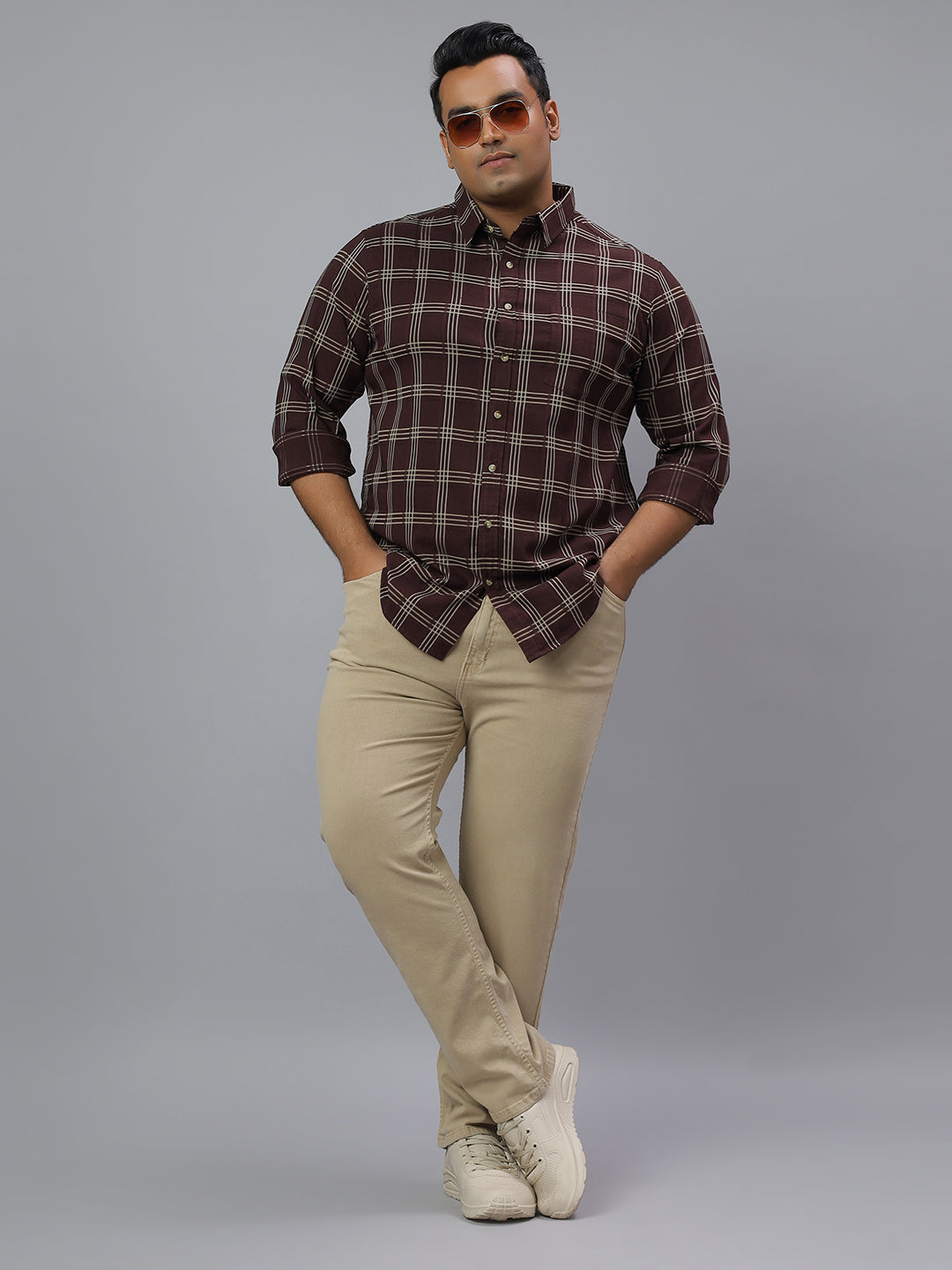 Men Wine and White  Checkered Long Sleeve Cotton Lycra Plus Size Casual Shirt