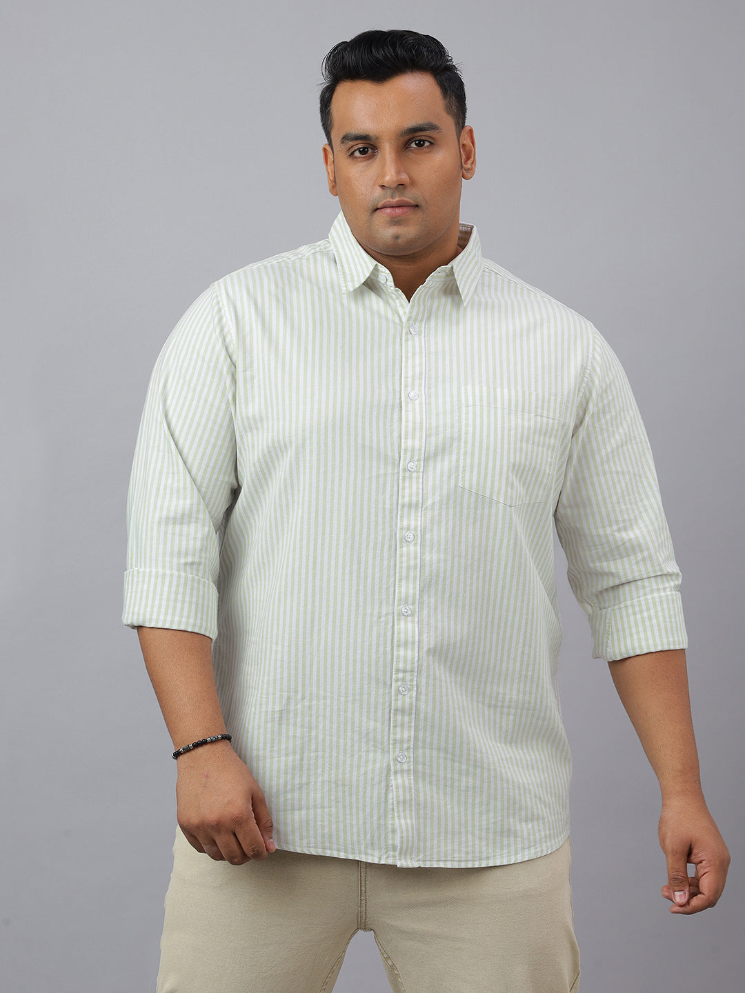 Men Green and White Cotton Stripes 1 Pocket Slim Fit Casual Shirt