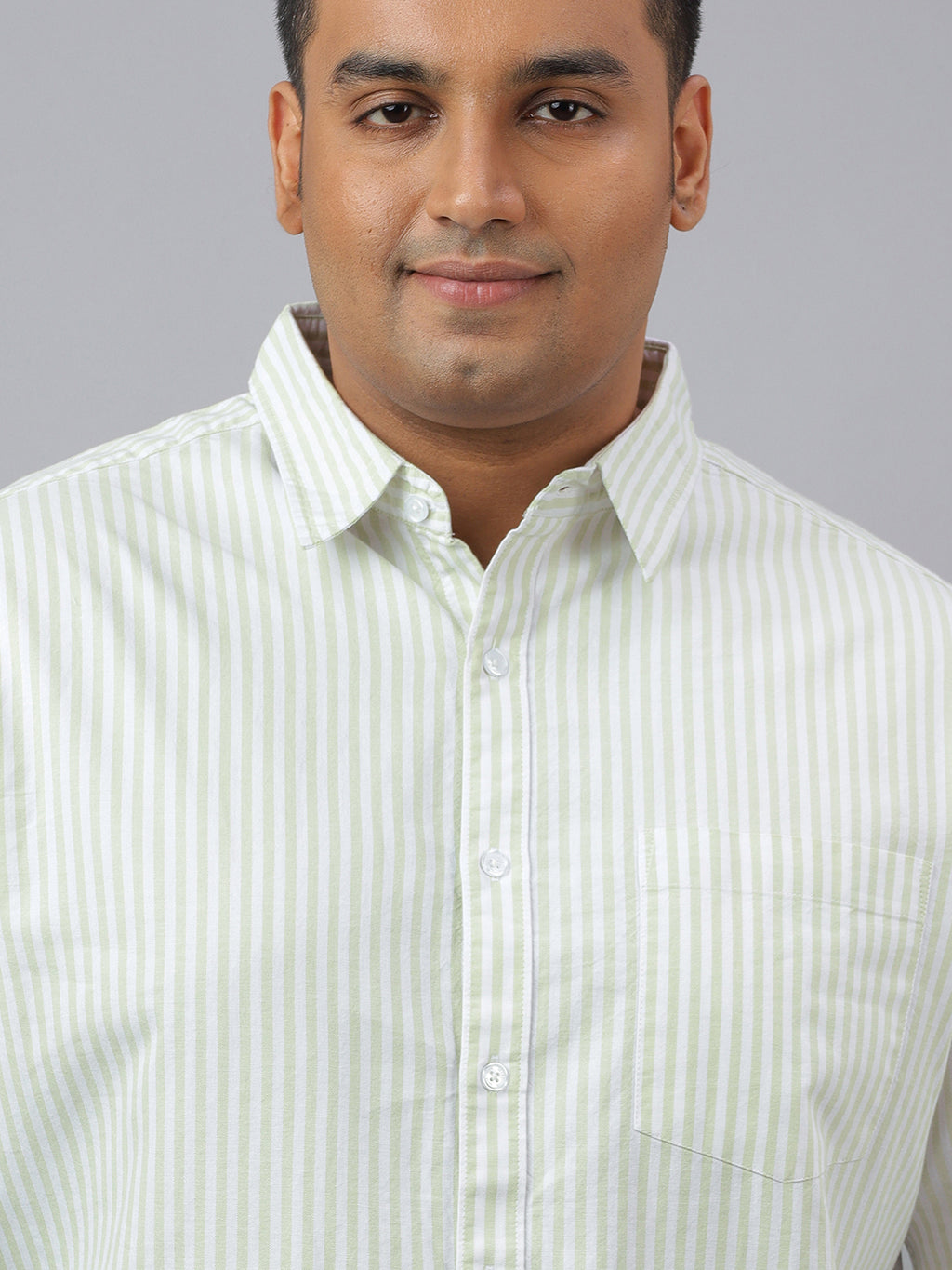 Men Green and White Cotton Stripes 1 Pocket Slim Fit Casual Shirt