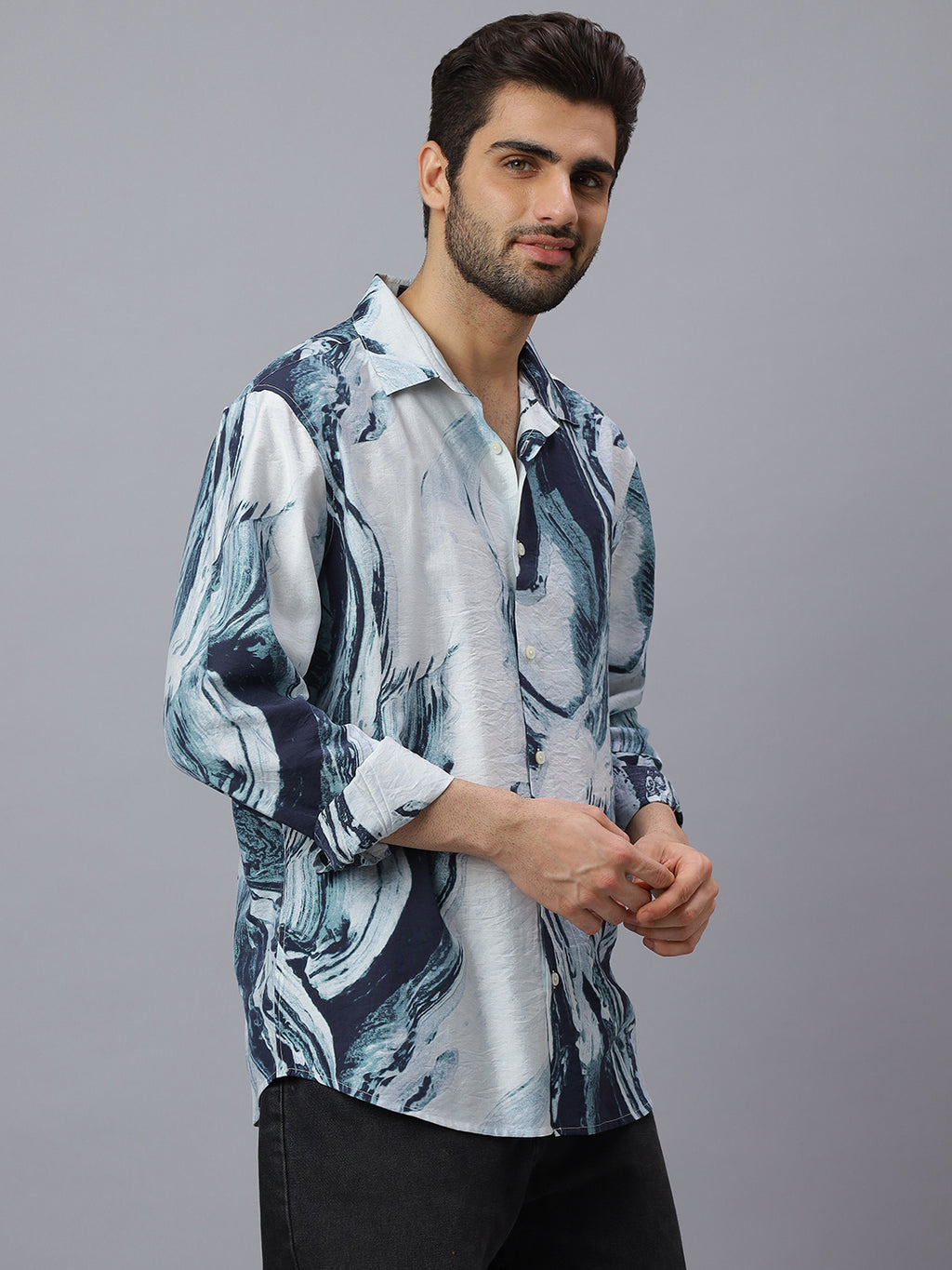 Men Blue White Printed Viscose Polymide Long Sleeve Slim Fit Beach Wear Shirt