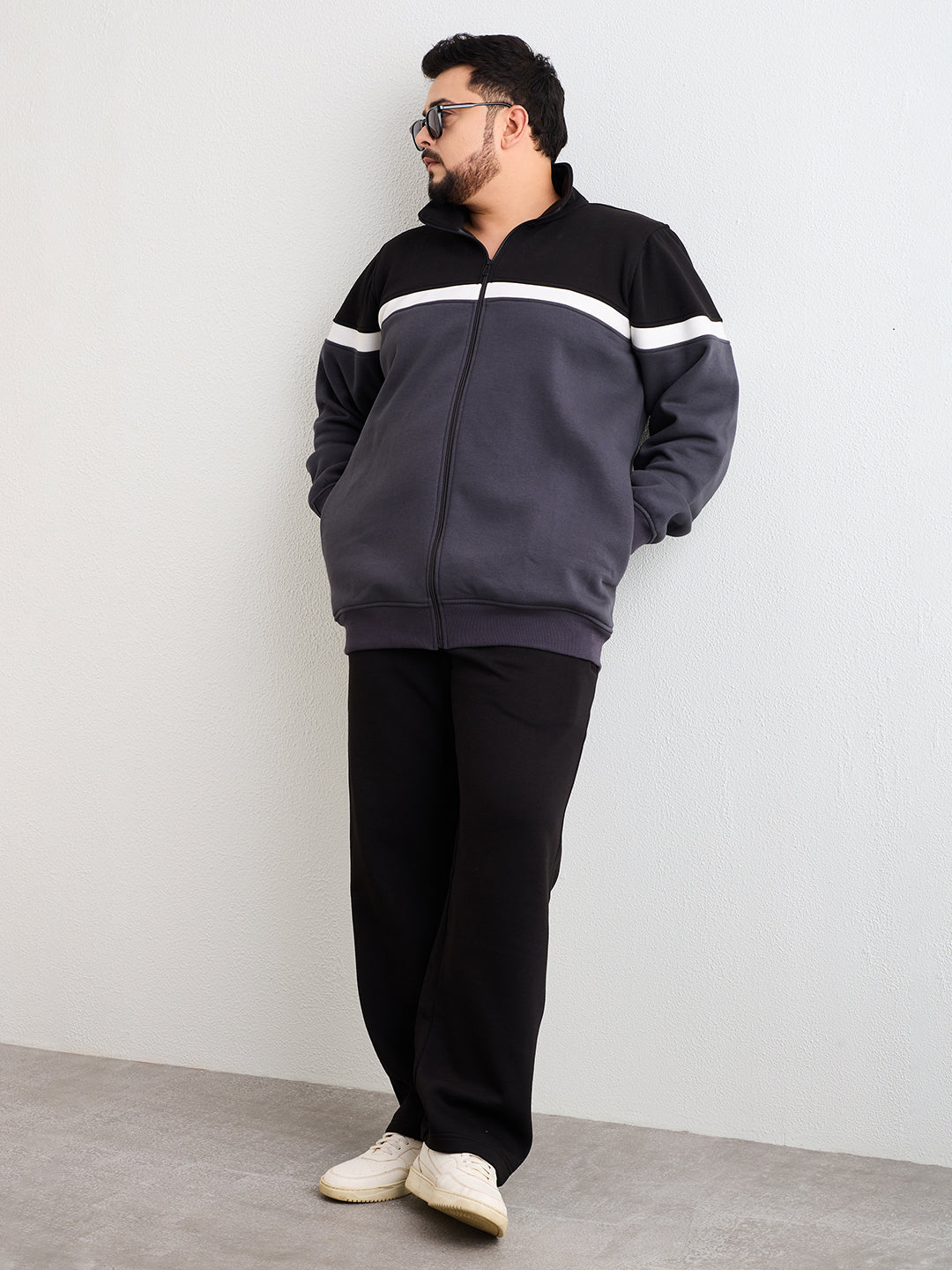 Neon Chillie Men's Plus Size Mock Collar Mid Rise Tracksuit - 751-Black-Grey