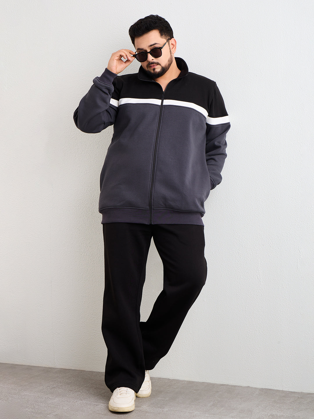 Neon Chillie Men's Plus Size Mock Collar Mid Rise Tracksuit - 751-Black-Grey