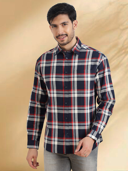 Men Navy, Maroon and White Checkered Classic Fit Smart Casual Shirt