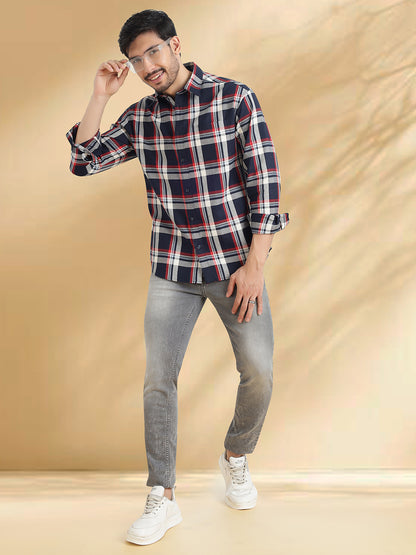 Men Navy, Maroon and White Checkered Classic Fit Smart Casual Shirt