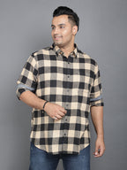 Men Brushed Flannel Black and Beige Checkered Classic Fit 1 Pocket Smart Casual Shirt