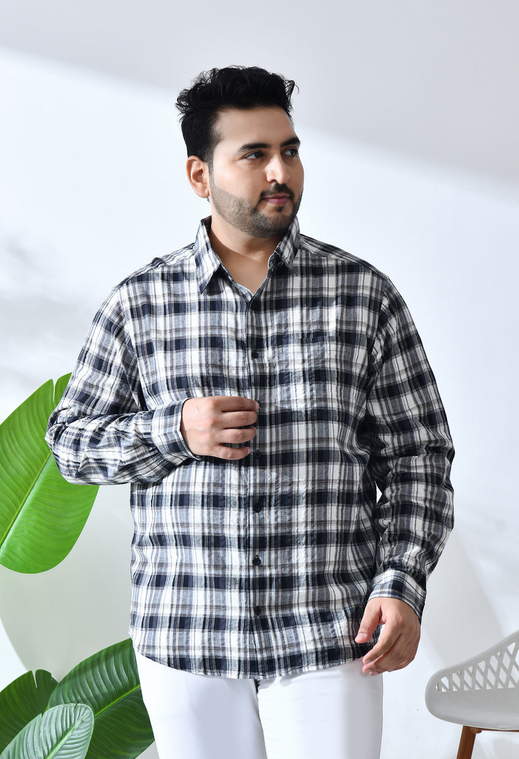 Men Crushed Cotton Black and Grey Checkered Classic Fit Pocket Smart Casual Shirt