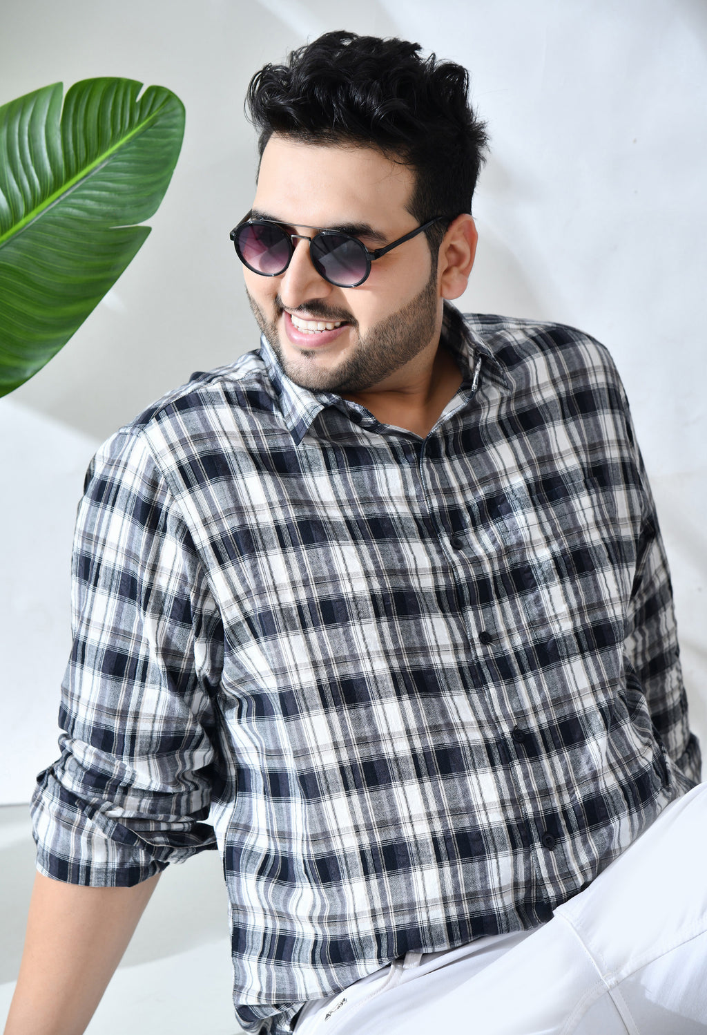 Men Crushed Cotton Black and Grey Checkered Classic Fit Pocket Smart Casual Shirt