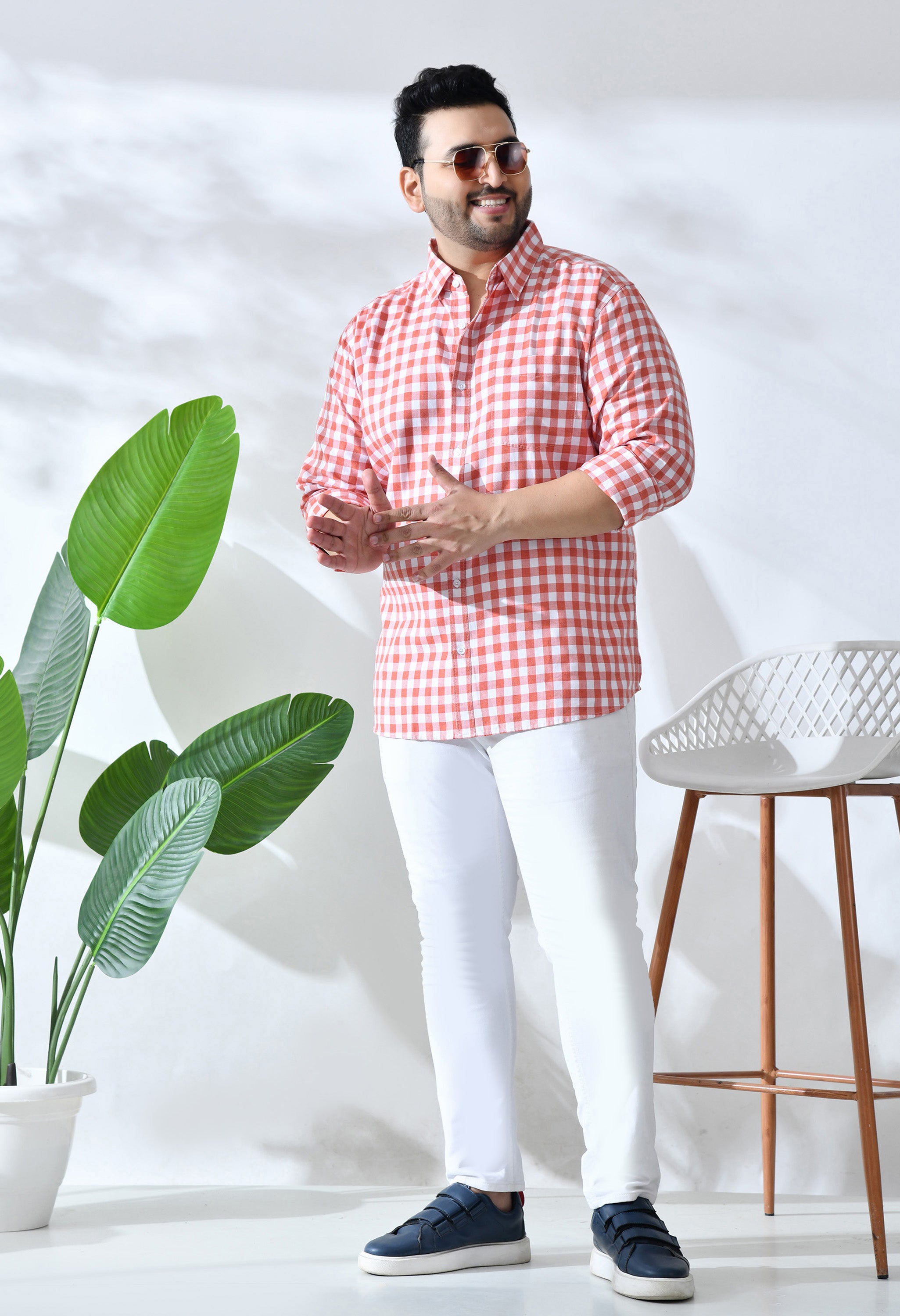 Men Brushed Flannel Carrot and White Checkered Classic Fit 1 Pocket Smart Casual Shirt