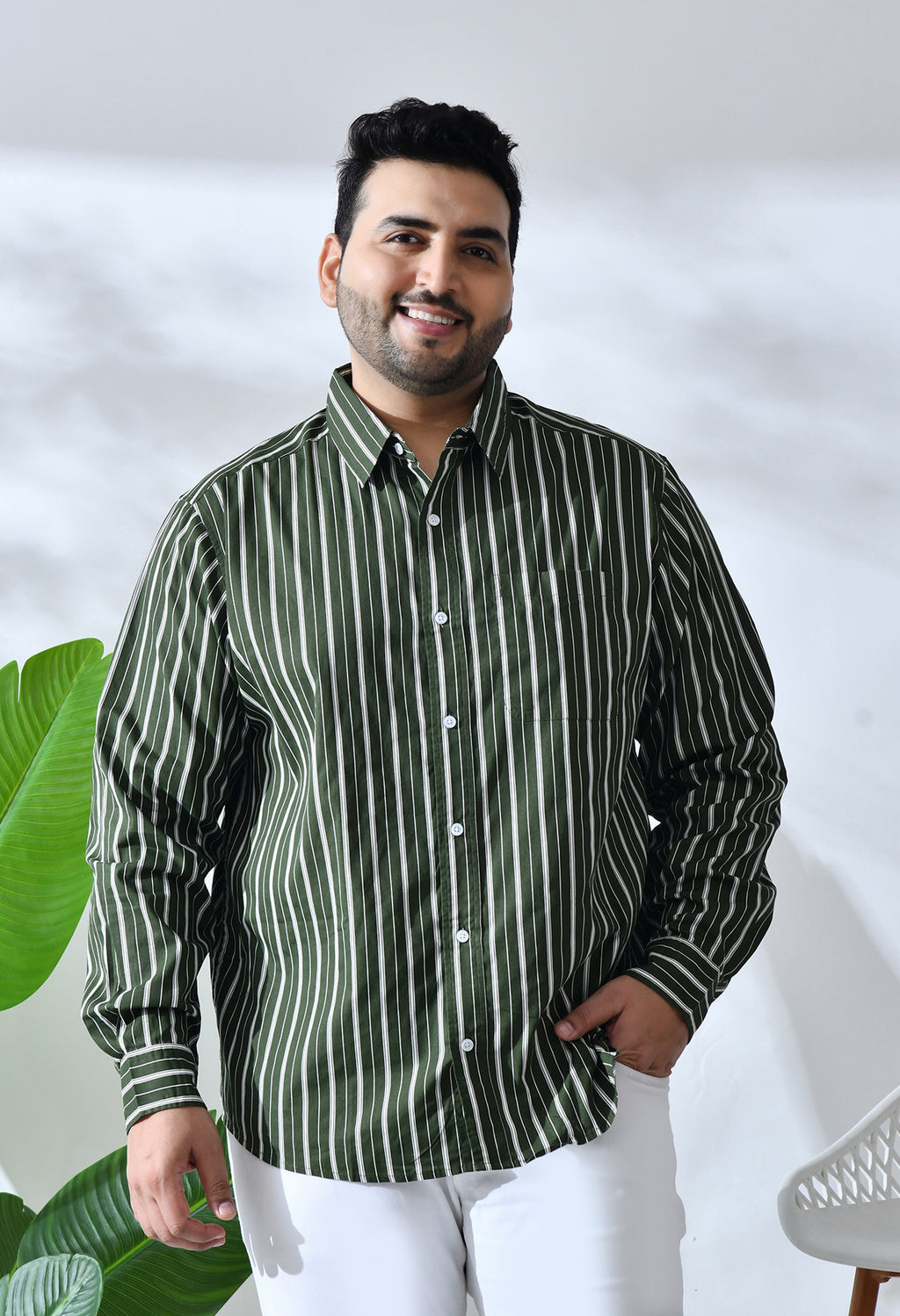 Men Cotton Green and White Striped Classic Fit 1 Pocket Smart Casual Shirt