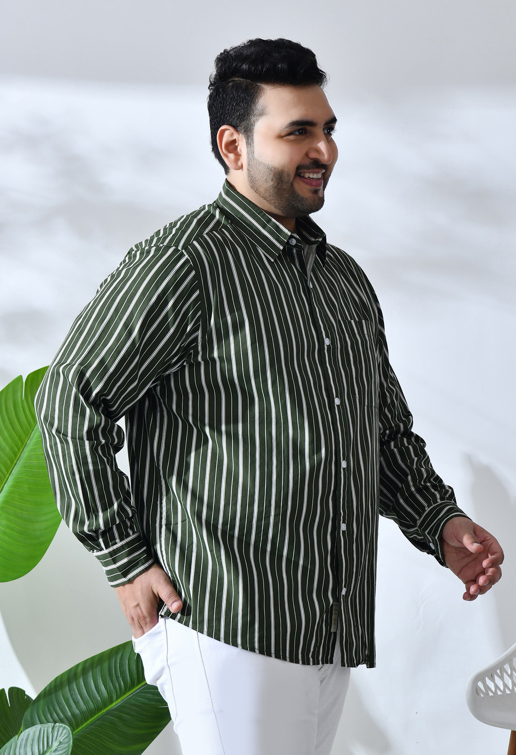 Men Cotton Green and White Striped Classic Fit 1 Pocket Smart Casual Shirt