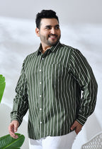 Men Cotton Green and White Striped Classic Fit 1 Pocket Smart Casual Shirt