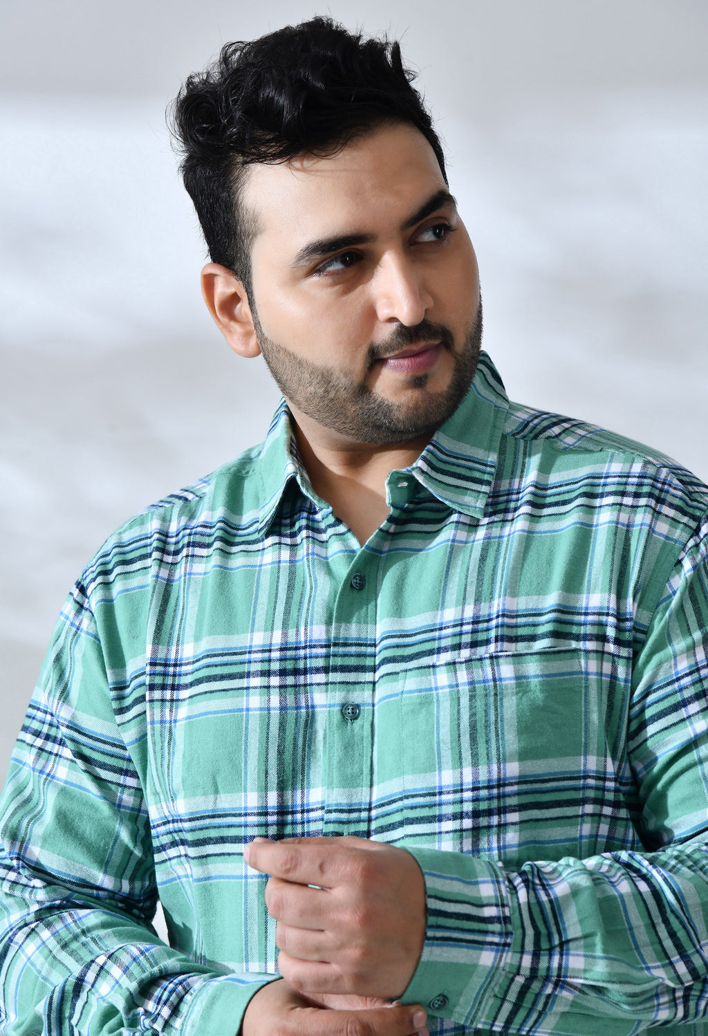 Men Brushed Flannel Mint Green, Navy and White Checkered Classic Fit Pocket Smart Casual Shirt