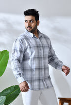 Men Cotton White and Black Pestal Shade Checkered Classic Fit Pocket Smart Casual Shirt