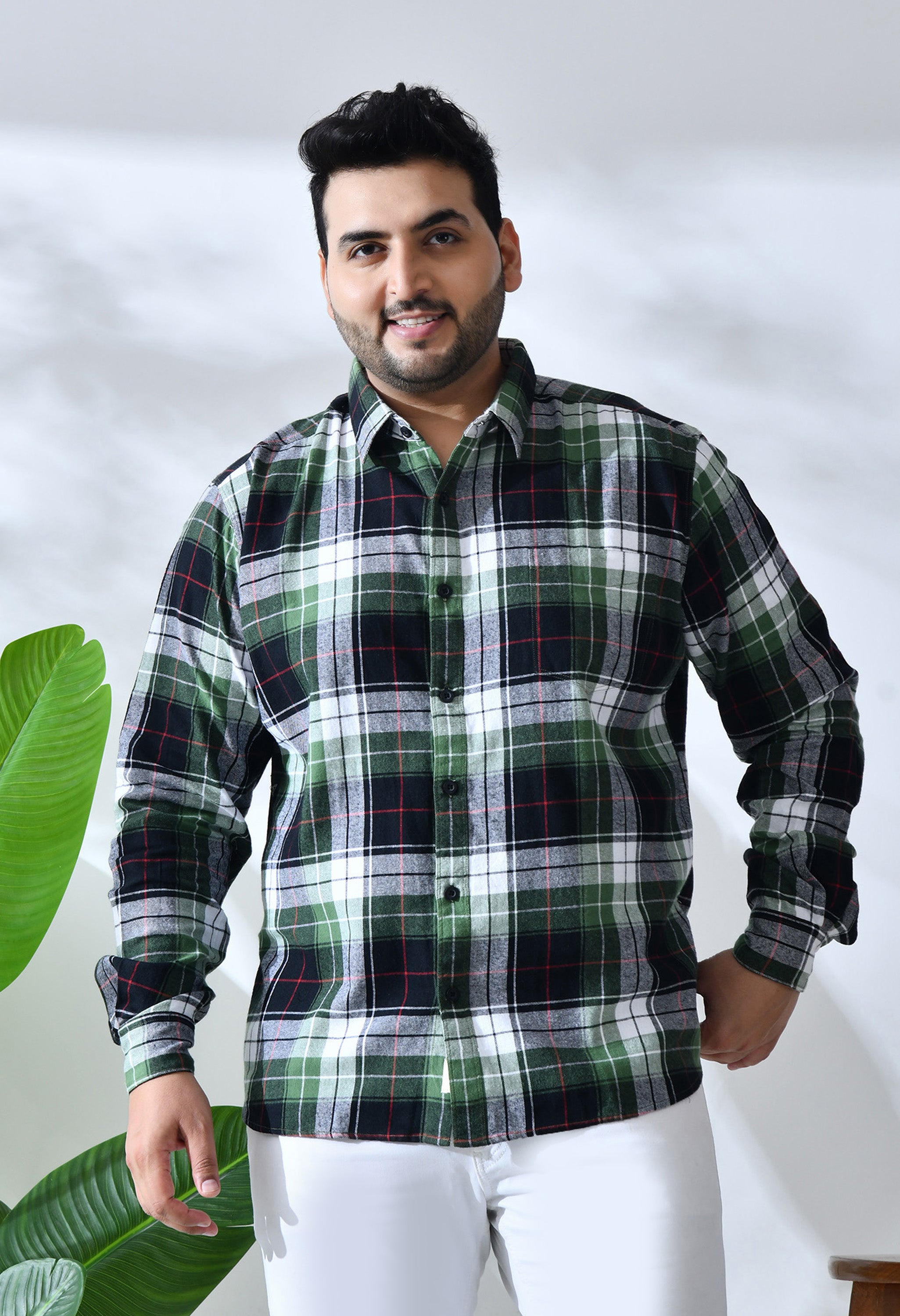 Men Brushed Flannel Green Black and White Checkered Classic Fit 1 Pocket Smart Casual Shirt