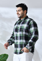 Men Brushed Flannel Green Black and White Checkered Classic Fit 1 Pocket Smart Casual Shirt