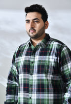 Men Brushed Flannel Green Black and White Checkered Classic Fit 1 Pocket Smart Casual Shirt