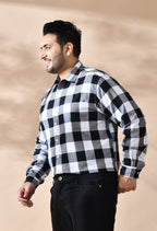 Men Black and White Checkered Classic Fit 1 Pocket Smart Casual Shirt