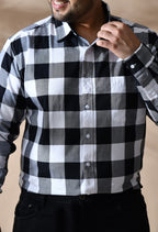 Men Black and White Checkered Classic Fit 1 Pocket Smart Casual Shirt