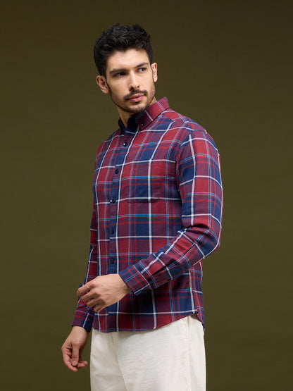 Men Navy Blue 1 Pocket Checkered Long Sleeve Cotton Regular Fit Casual Shirt