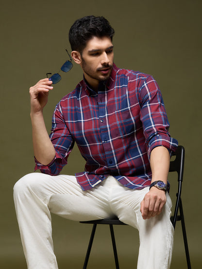 Men Navy Blue 1 Pocket Checkered Long Sleeve Cotton Regular Fit Casual Shirt