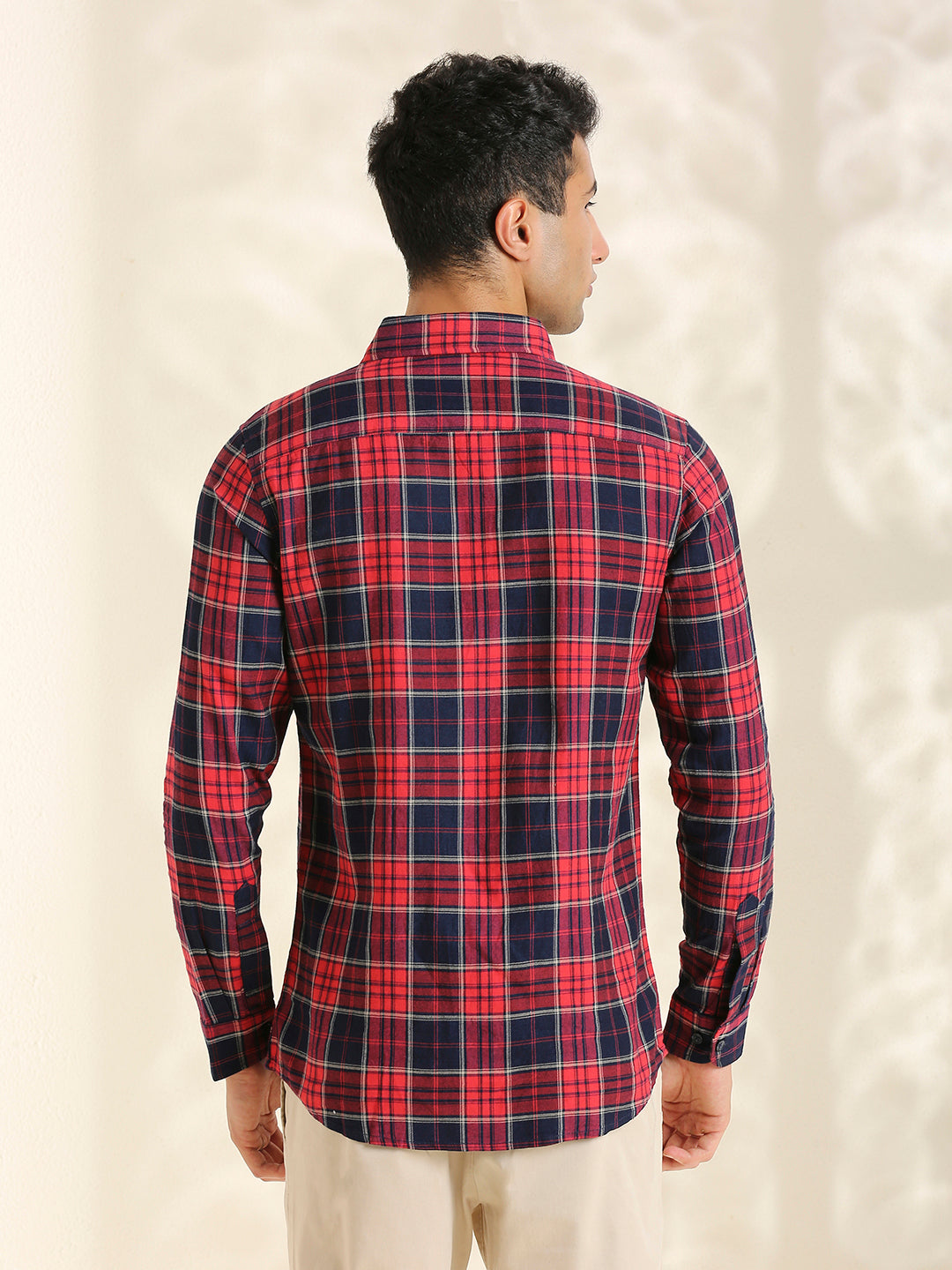 Men Red and Navy Checkered Classic Fit 1 Pocket Smart Casual Shirt